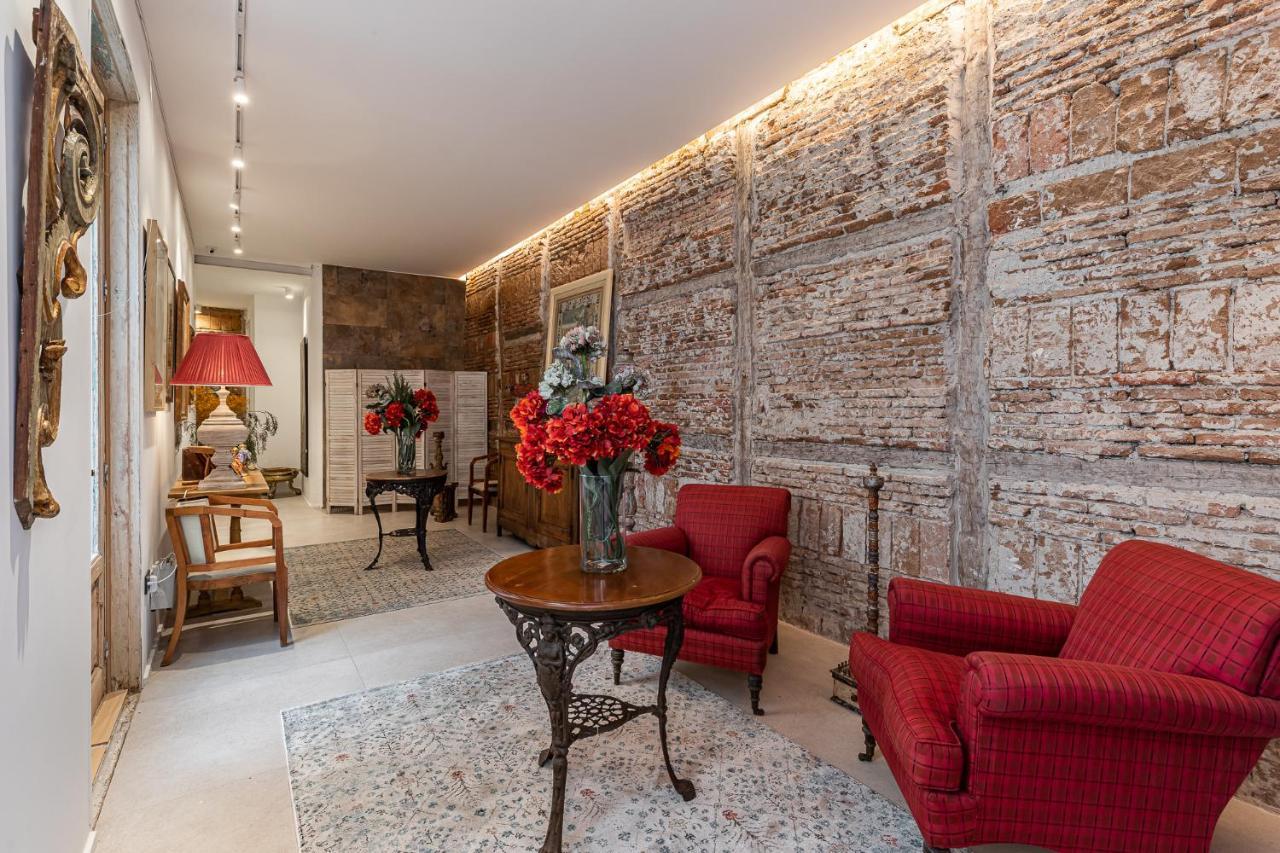 Queens House Chueca Madryt Zewnętrze zdjęcie